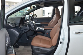 2026款丰田赛那SIENNA