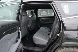 2026款吉利豪越L