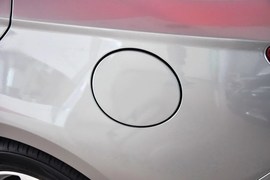 2014款奔腾B70