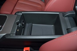 2026款宝马330Li