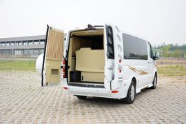 2010款奔驰凌特3.5L