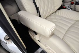 2010款奔驰凌特3.5L