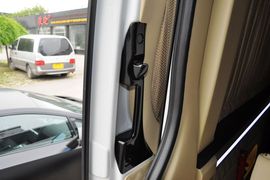 2010款奔驰凌特3.5L