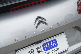 2026款雪铁龙凡尔赛C5