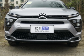 2026款雪铁龙凡尔赛C5