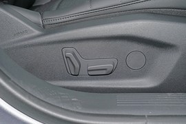 2026款雪铁龙凡尔赛C5