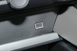 2026款雪铁龙凡尔赛C5