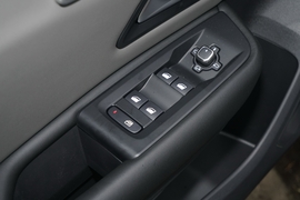 2026款雪铁龙凡尔赛C5