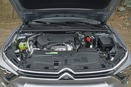 2026款雪铁龙凡尔赛C5