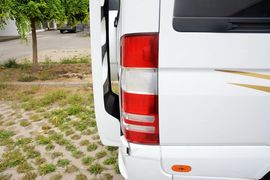 2010款奔驰凌特3.5L