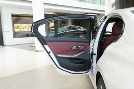 2026款宝马330i