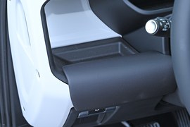 2026款路虎卫士