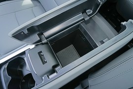 2026款吉利豪越L