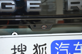 2026款路虎揽胜极光