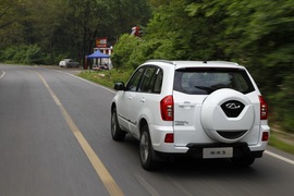 奇瑞瑞虎3外出试驾实拍