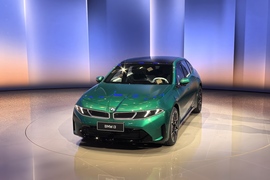 宝马全新i3