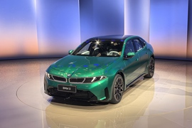 宝马全新i3