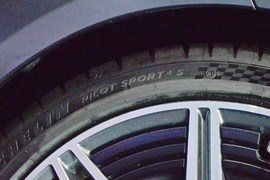 2026款奔驰AMG