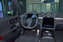 2026款奔驰AMG