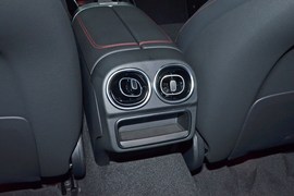 2026款奔驰AMG
