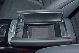 2026款奔驰AMG