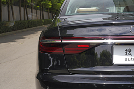 2026款奥迪A8L