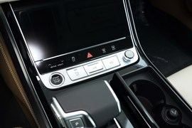 2026款奥迪A8L