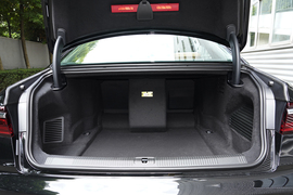 2026款奥迪A8L