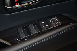 2014款雷克萨斯RX270