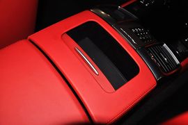 2014款保时捷Panamera