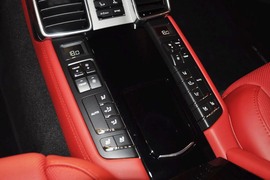 2014款保时捷Panamera