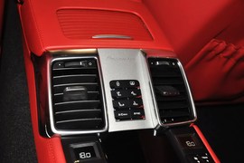 2014款保时捷Panamera