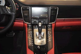 2014款保时捷Panamera