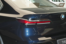 2026款宝马735Li
