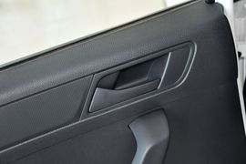 2013款斯柯达昕锐1.6L手动乐选型