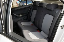 2013款斯柯达昕锐1.6L手动乐选型
