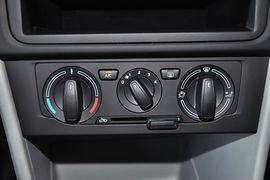 2013款斯柯达昕锐1.6L手动乐选型