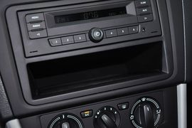 2013款斯柯达昕锐1.6L手动乐选型