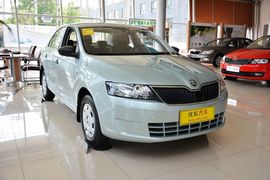 2013款斯柯达昕锐1.6L手动乐选型