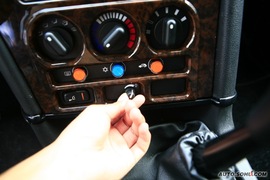 2009款上海英伦TX4试驾