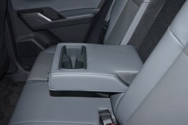2026款丰田RAV4荣放