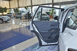 2026款丰田RAV4荣放