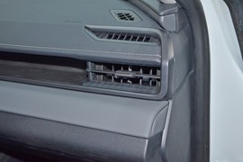 2026款丰田RAV4荣放
