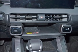 2026款丰田RAV4荣放