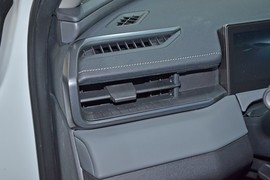 2026款丰田RAV4荣放