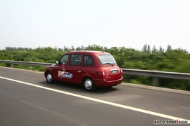 2009款上海英伦TX4试驾