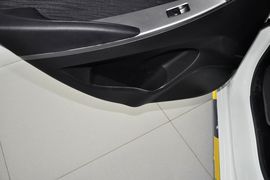 2014款现代瑞奕1.4L自动GLX