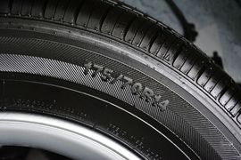 2014款现代瑞奕1.4L自动GLX