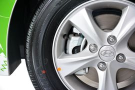 2014款现代瑞奕1.4L自动GLX