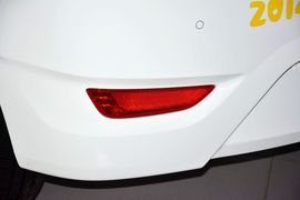 2014款现代瑞奕1.4L自动GLX